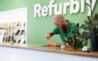 Nyhet! Refurbly öppnar butik och mobilverkstad i Örebro